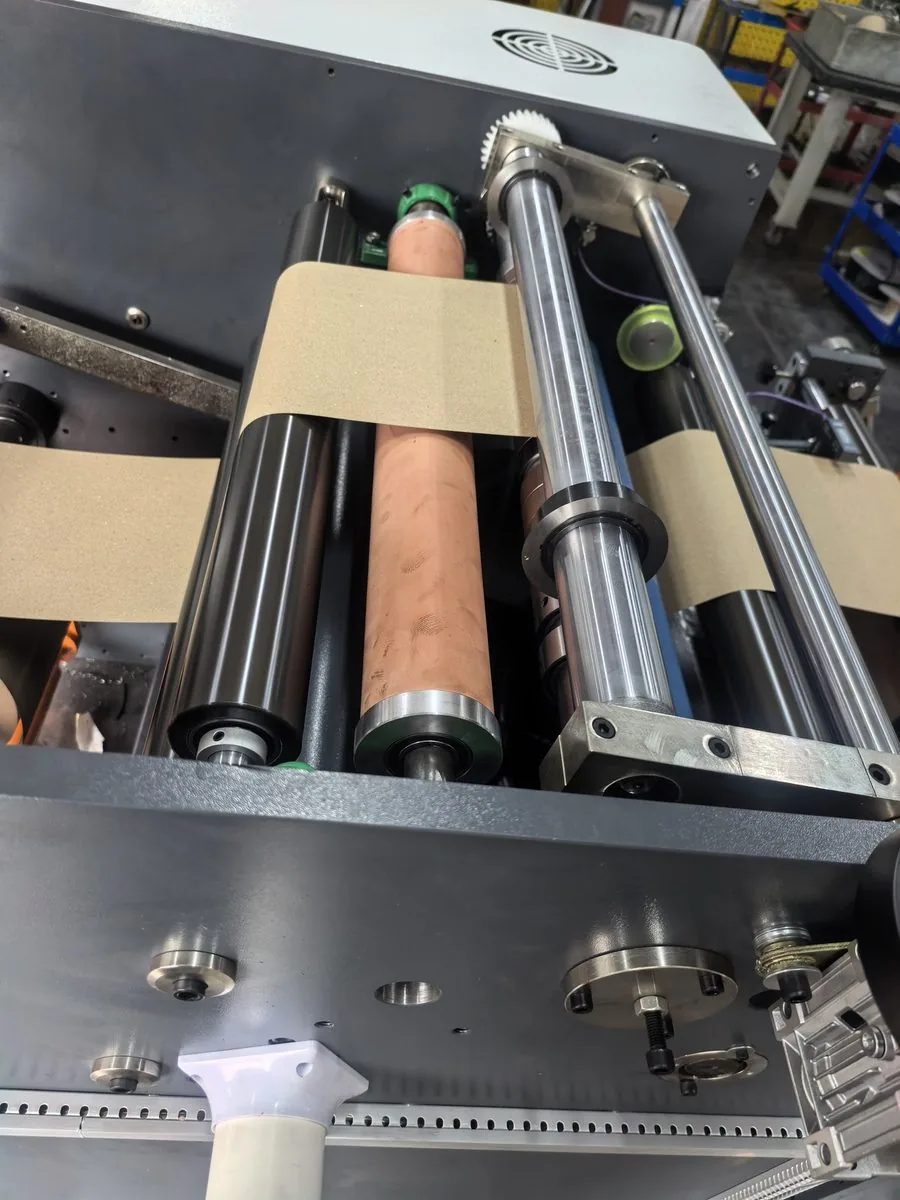 SLITTING SECTION